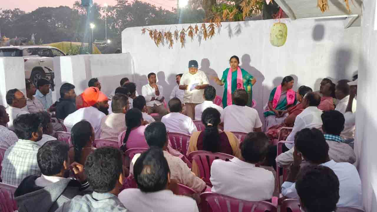 గెలుపే లక్ష్యంగా ముందుకెళ్లాలి