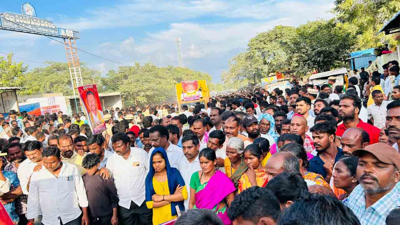 Tension | మాజీ సర్పంచ్ అంత్యక్రియలో ఉద్రిక్తత ..రైస్‌మిల్లుపై దాడికి యత్నం