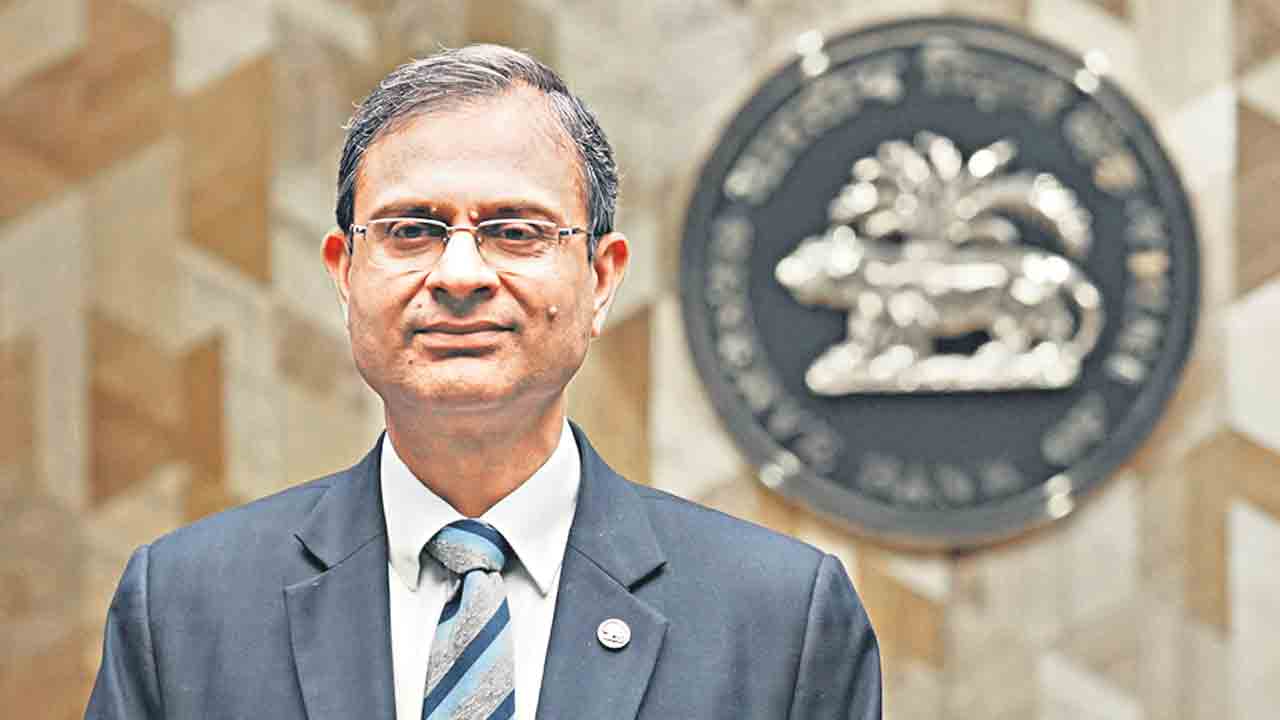 రూపాయిపై టార్గెట్‌ ఏదీ లేదు