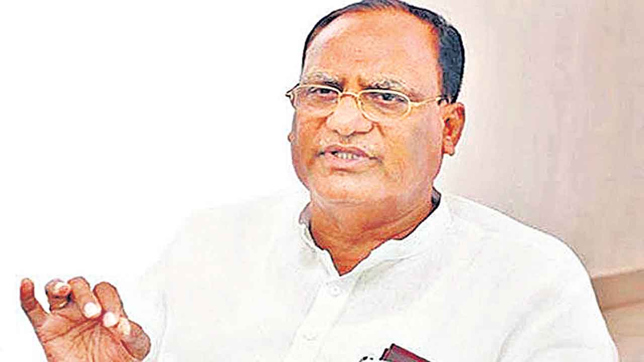 ‘మనఊరు-మనబడి’ బిల్లులను చెల్లించండి