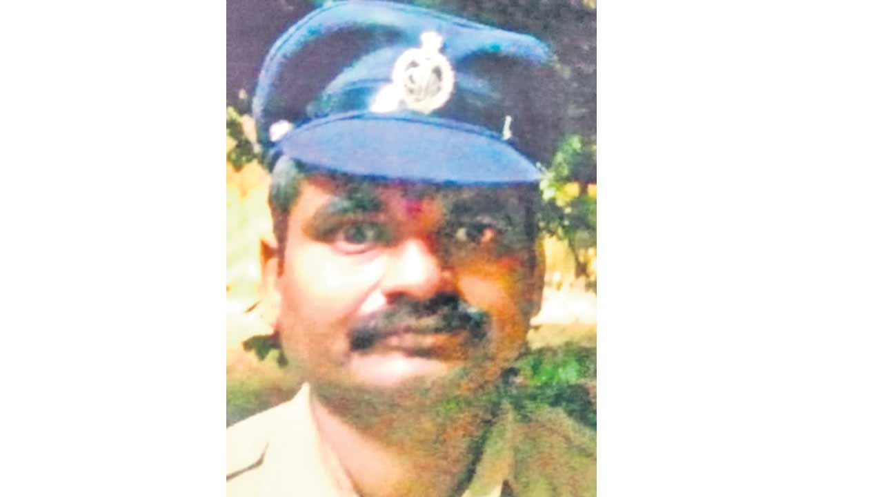 అంబర్‌పేటలో గన్‌ మిస్‌ ఫైర్‌