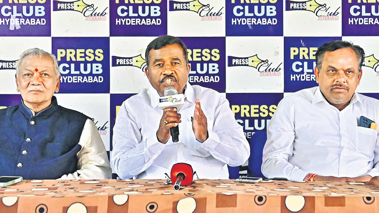 బీసీలను మోసం చేసిన కాంగ్రెస్‌