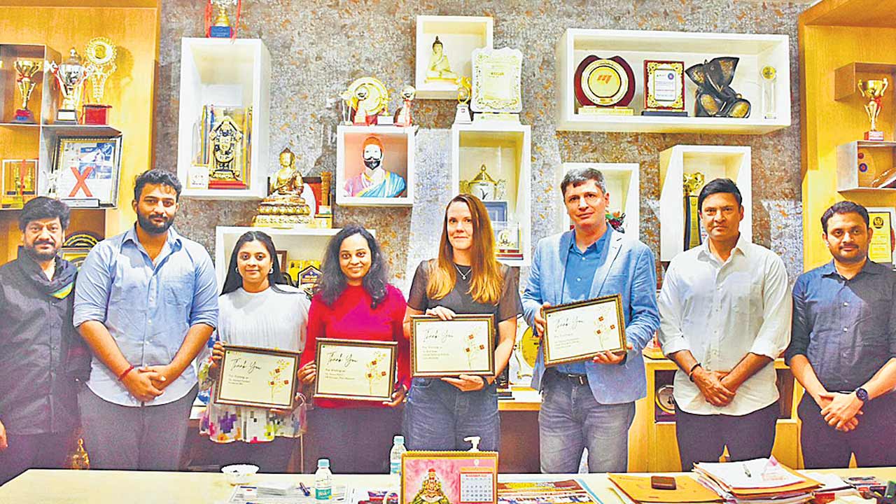 కెనడా డెటామావెరిక్స్‌తో ఎంఎల్‌ఆర్‌ఐటీ అవగాహన ఒప్పందం