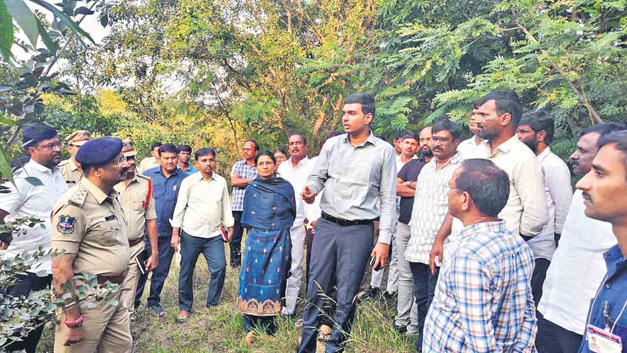 ఘట్‌కేసర్‌లో అందెశ్రీ అంత్యక్రియలు