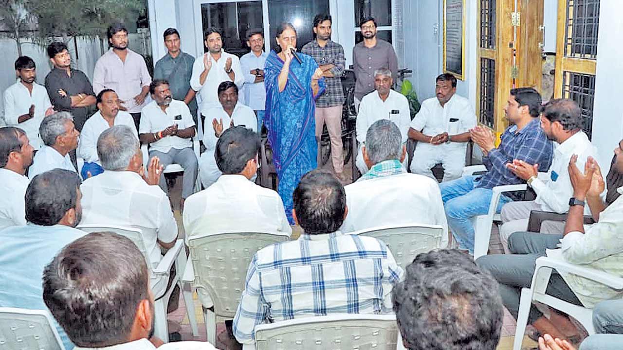 అన్ని గ్రామాల్లో బీఆర్‌ఎస్‌ జెండా ఎగరాలి