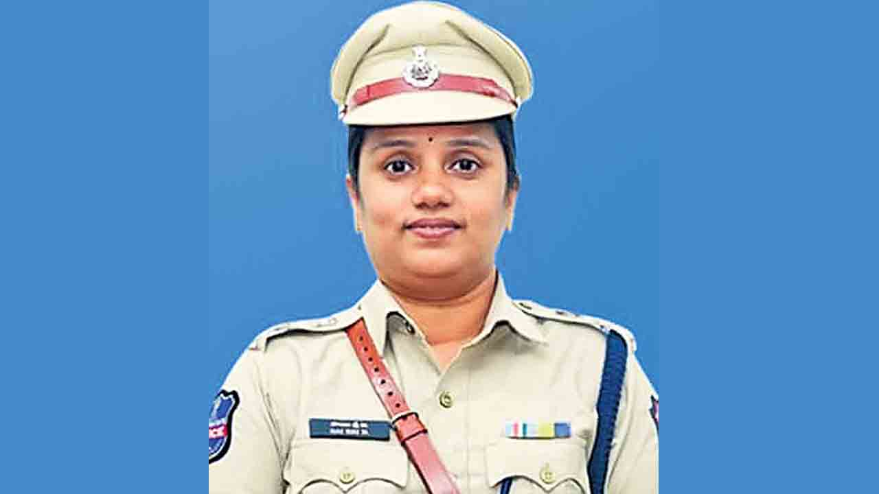 ట్రేడింగ్‌ పేరుతో సైబర్‌ దోపిడీ