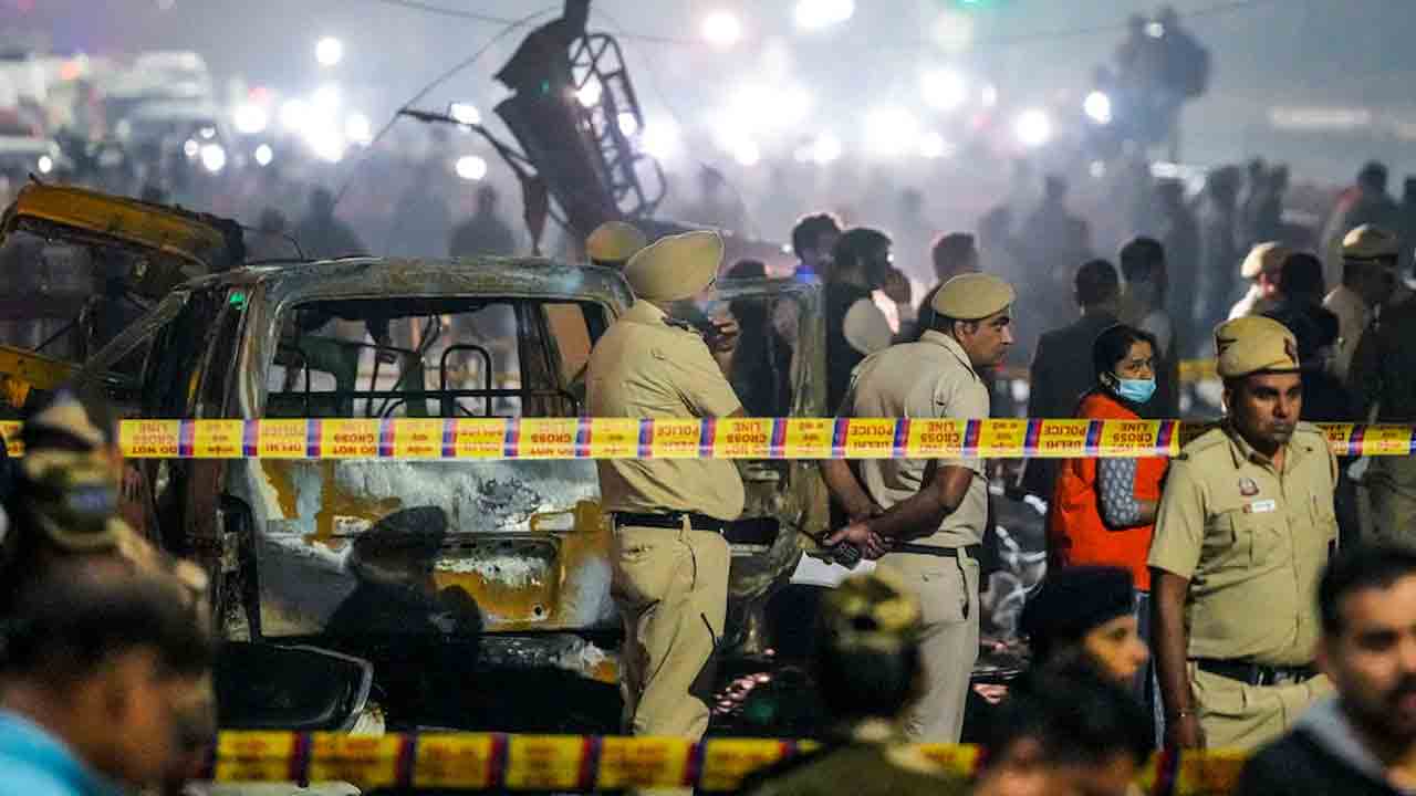 Delhi Blast | ఢిల్లీ పేలుడుతో దేశంలో హై అలర్ట్‌.. ఎయిర్‌పోర్ట్స్‌లో భద్రత కట్టుదిట్టం
