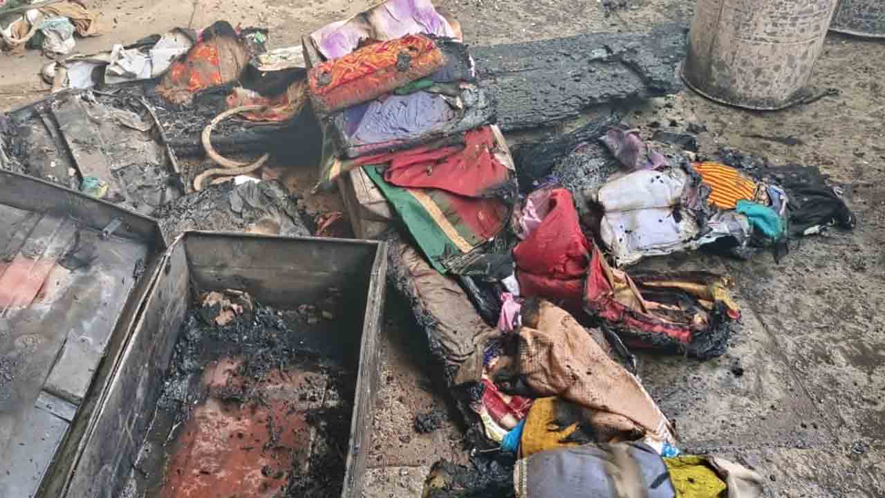 Short Circuit | షార్ట్ సర్క్యూట్‌తో ఇల్లు దగ్ధం .. భారీగా ఆస్తి నష్టం