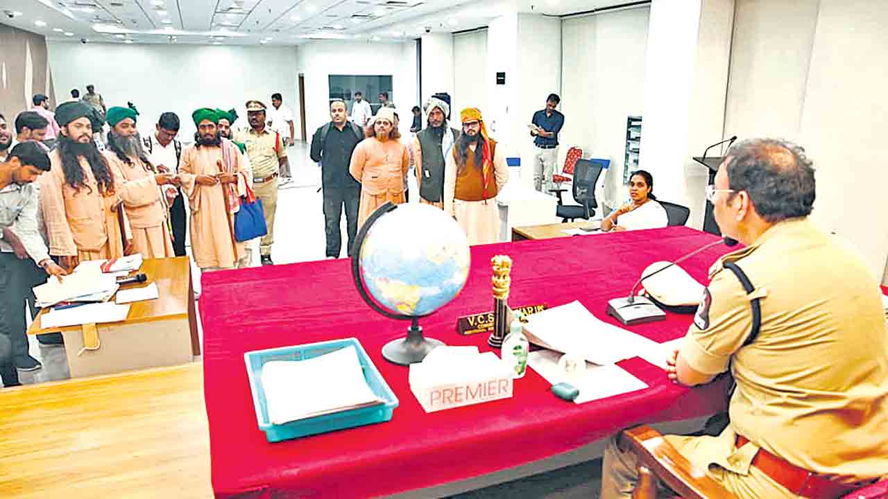 86 మంది బైండోవర్‌