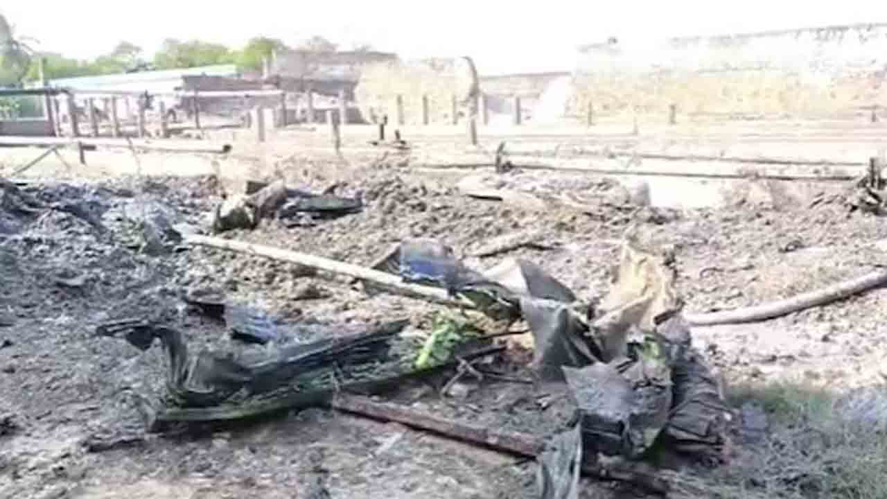 చెన్నైలో కూలిన ఐఏఎఫ్‌ శిక్షణ విమానం.. సురక్షితంగా బయటపడ్డ పైలట్‌