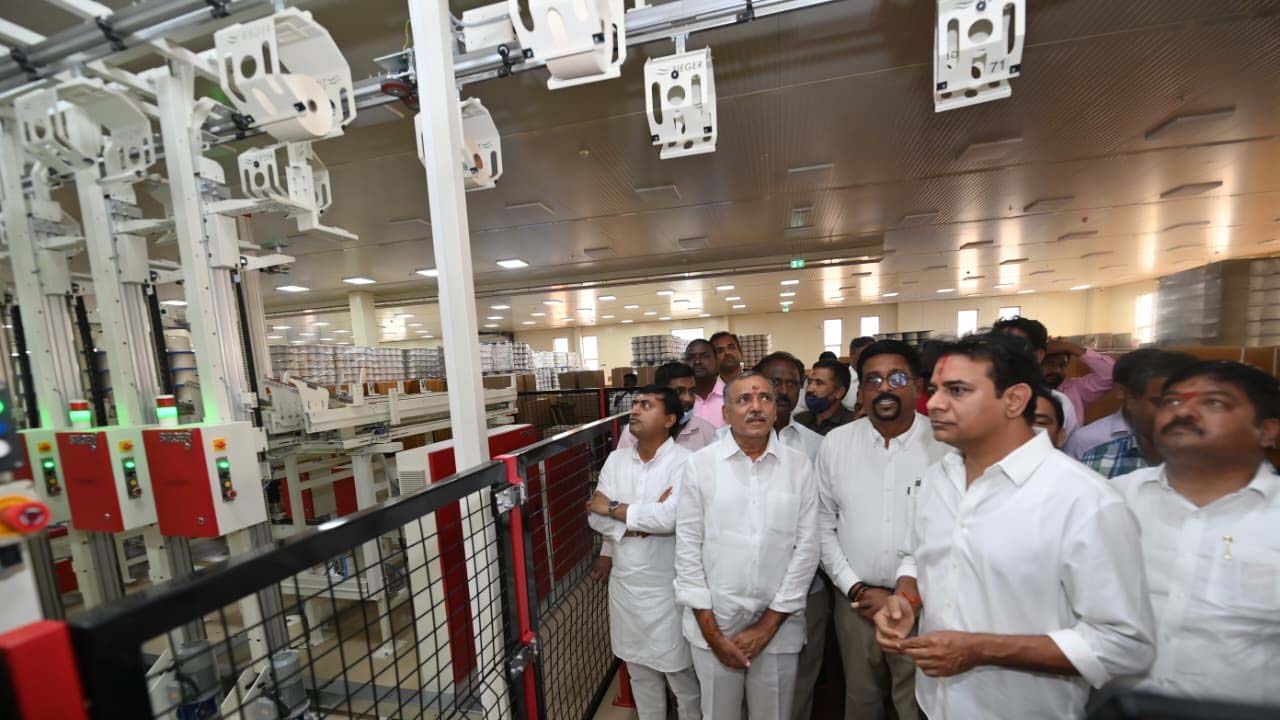 KTR | పూర్వ వైభవం కోల్పోయిన వరంగల్‌కు మళ్లీ ‘టెక్స్‌టైల్ హబ్’ గుర్తింపు : కేటీఆర్‌