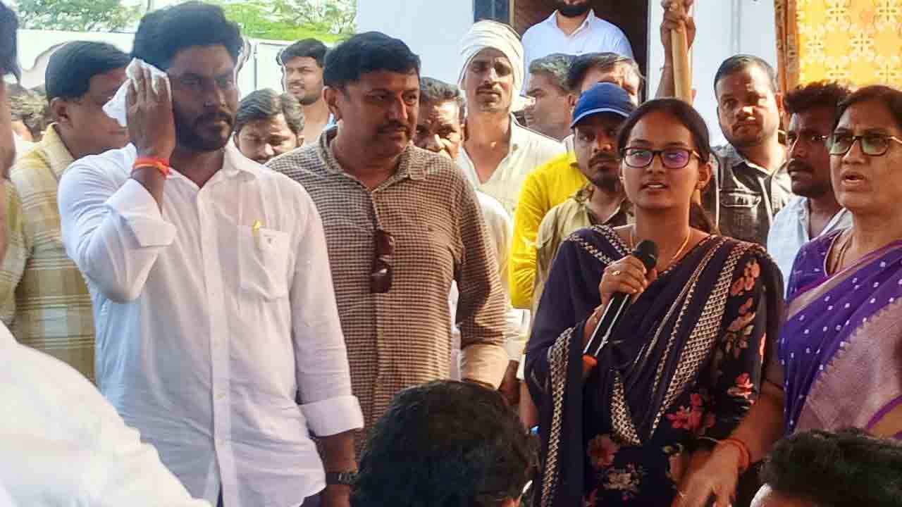 Kapas Kisan Aap | కపాస్ కిసాన్ యాప్‌ ను వినియోగించుకోవాలి : ఏవో సారికరావు