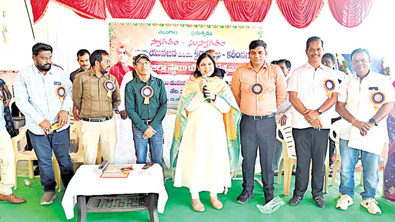 ప్రతిభను వెలికి తీసేందుకే యువజనోత్సవాలు