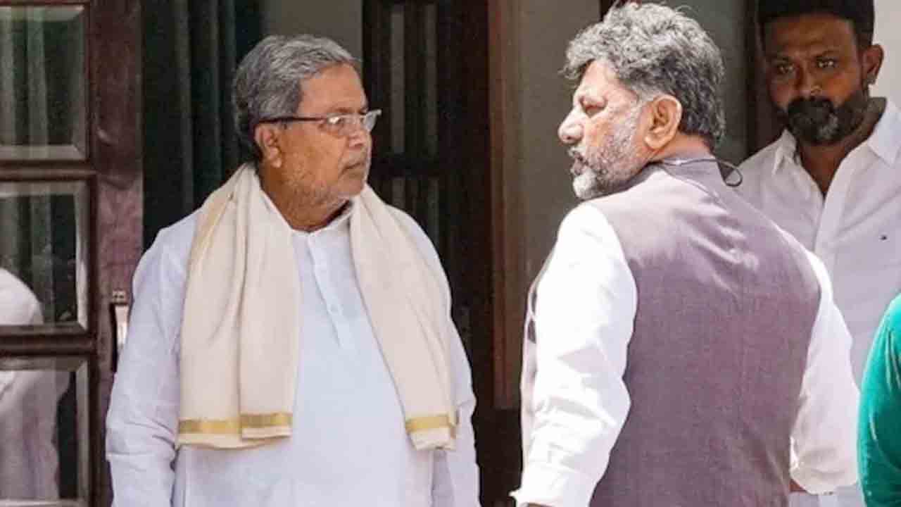 Karnataka Congress | ఢిల్లీకి చేరిన కర్ణాటక కాంగ్రెస్‌ లొల్లి.. డీకేను సీఎం చేయాలని ఎమ్మెల్యేల ఒత్తిడి