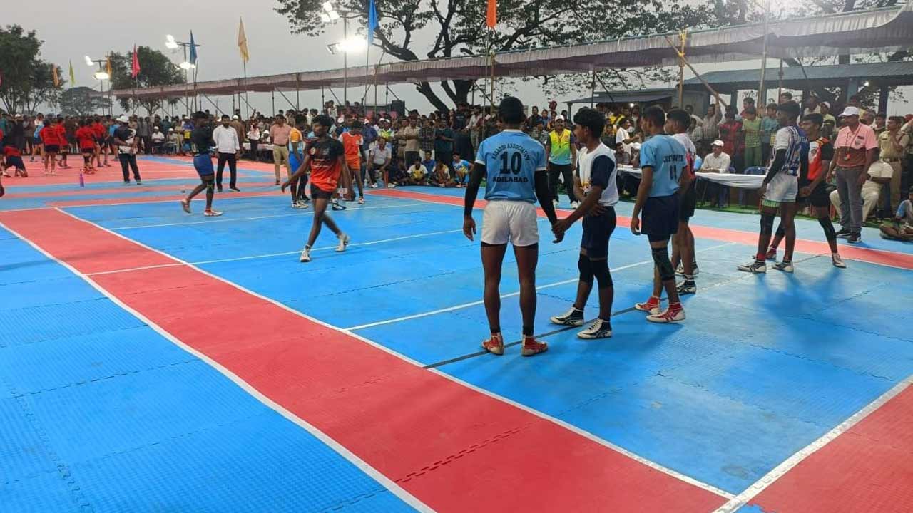 ఆటలపై మక్కువ పెంచుకోవాలి