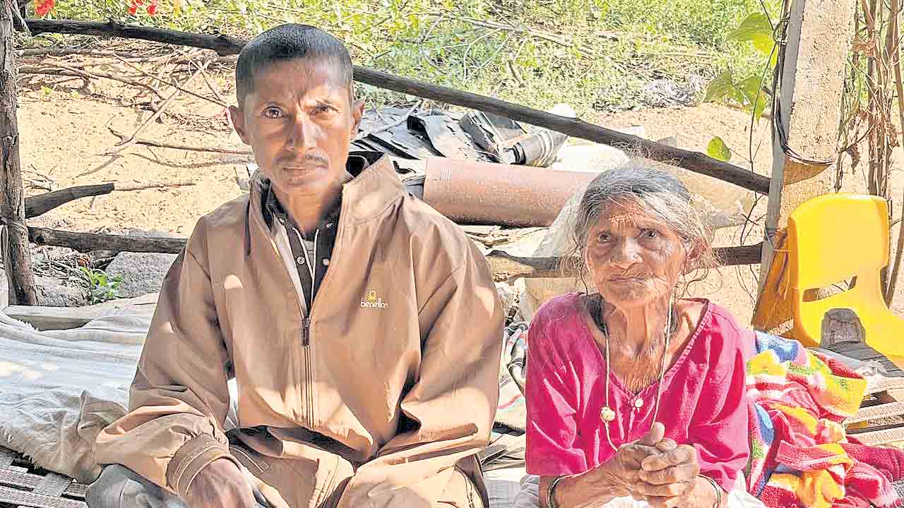 కొడుకా ఇన్నేండ్లు ఎటుపోతివి?