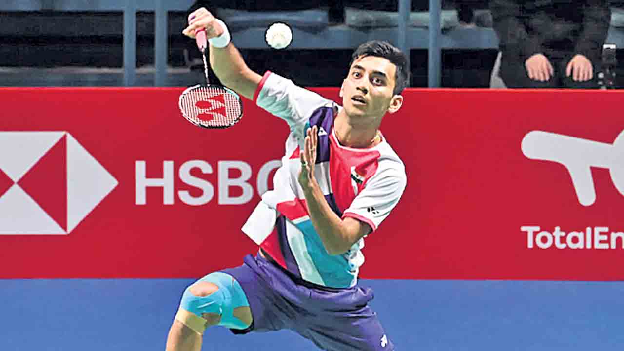 క్వార్టర్స్‌లో లక్ష్యX ఆయూష్‌