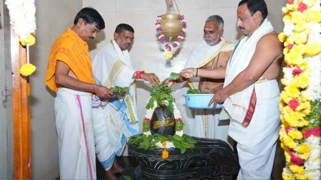 Mla Gudem Mahipalreddy