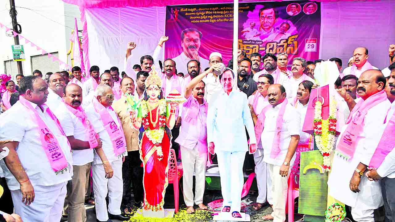 కాంగ్రెస్‌ ముమ్మాటికీ తెలంగాణ ద్రోహి..