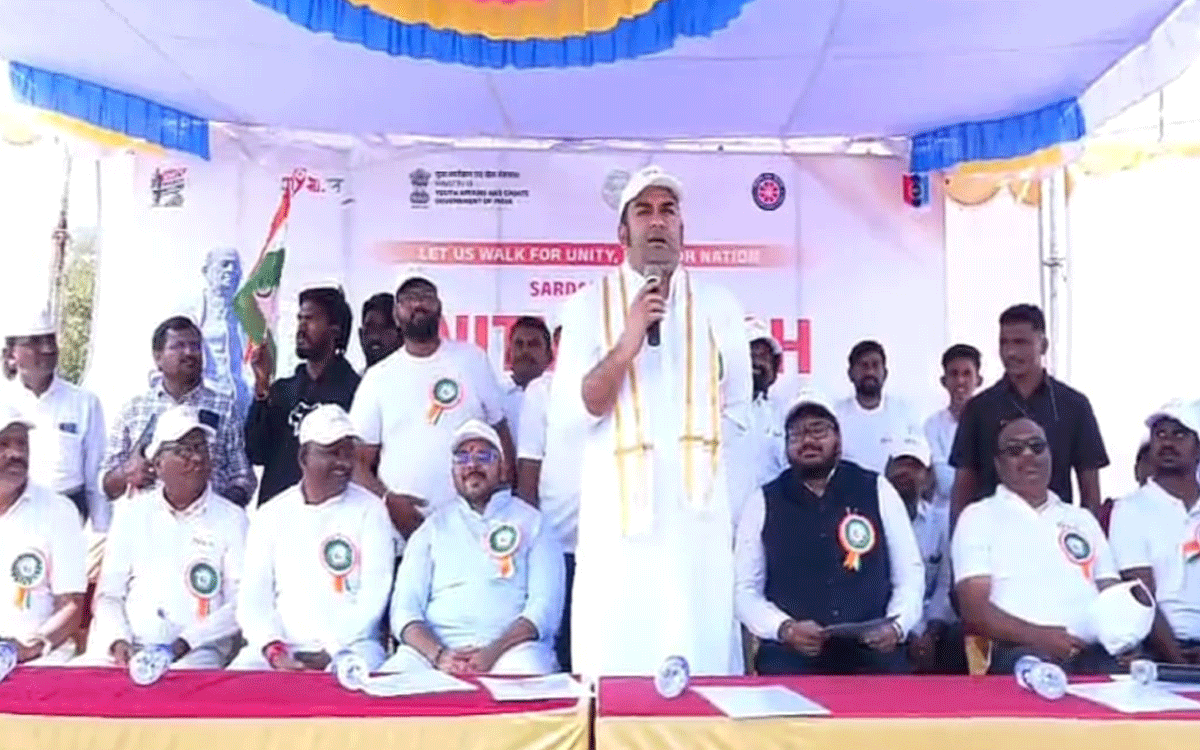 Ramagiri : జాతీయ సమైక్యత, దేశభక్తిని పెంపొందించాలి : ఎంపీ కేశ్రీదేవ్ సిన్హ్ ఝాలా