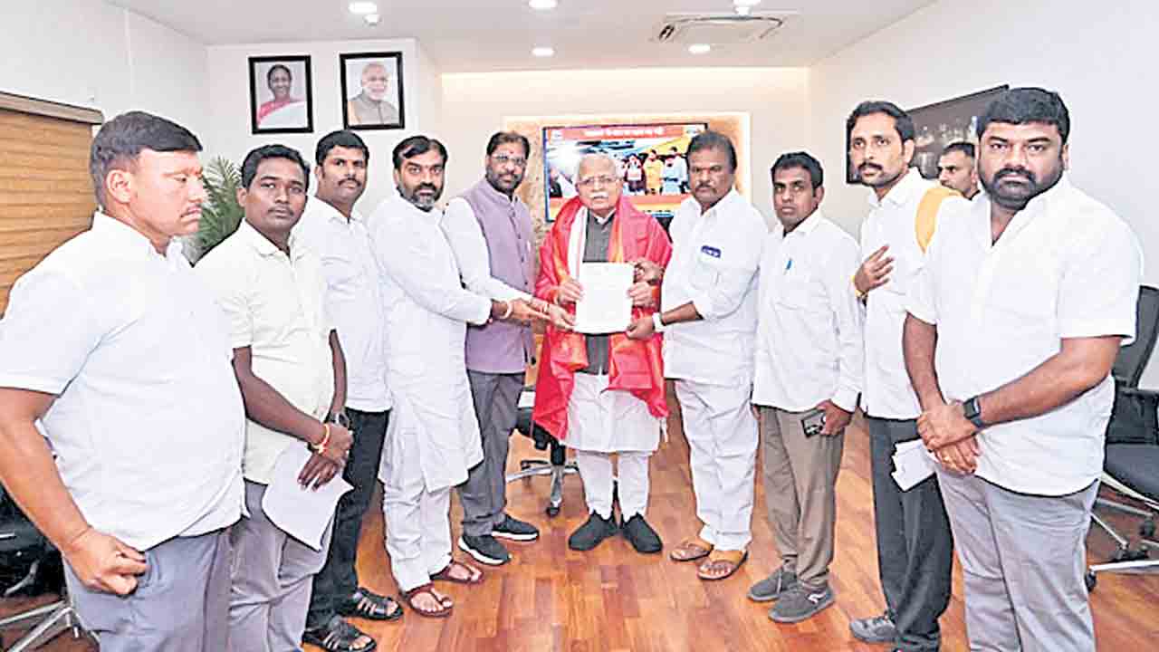 కేంద్రమంత్రిని కలిసిన కడ్తాల్‌ రైతులు