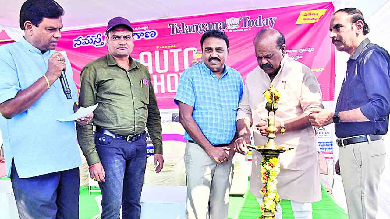 ఆటో షో అదిరింది.. నేడూ కొనసాగనున్న వాహనాల ప్రదర్శన