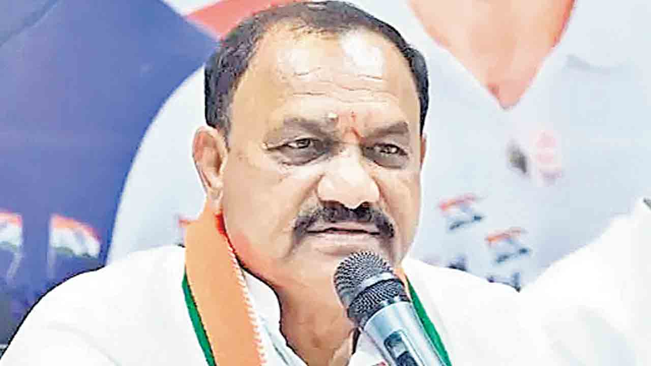 తెలంగాణలో ఓట్లు తొలగించే ప్రమాదం