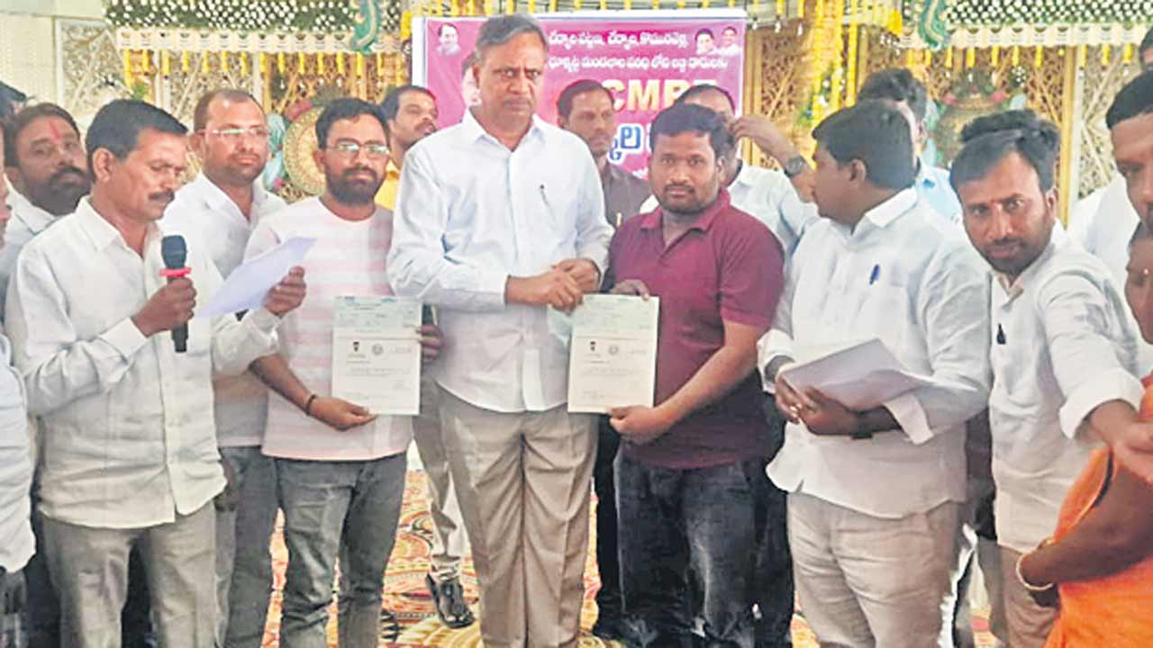 ఎల్లప్పుడూ ప్రజల పక్షమే ఉంటాం