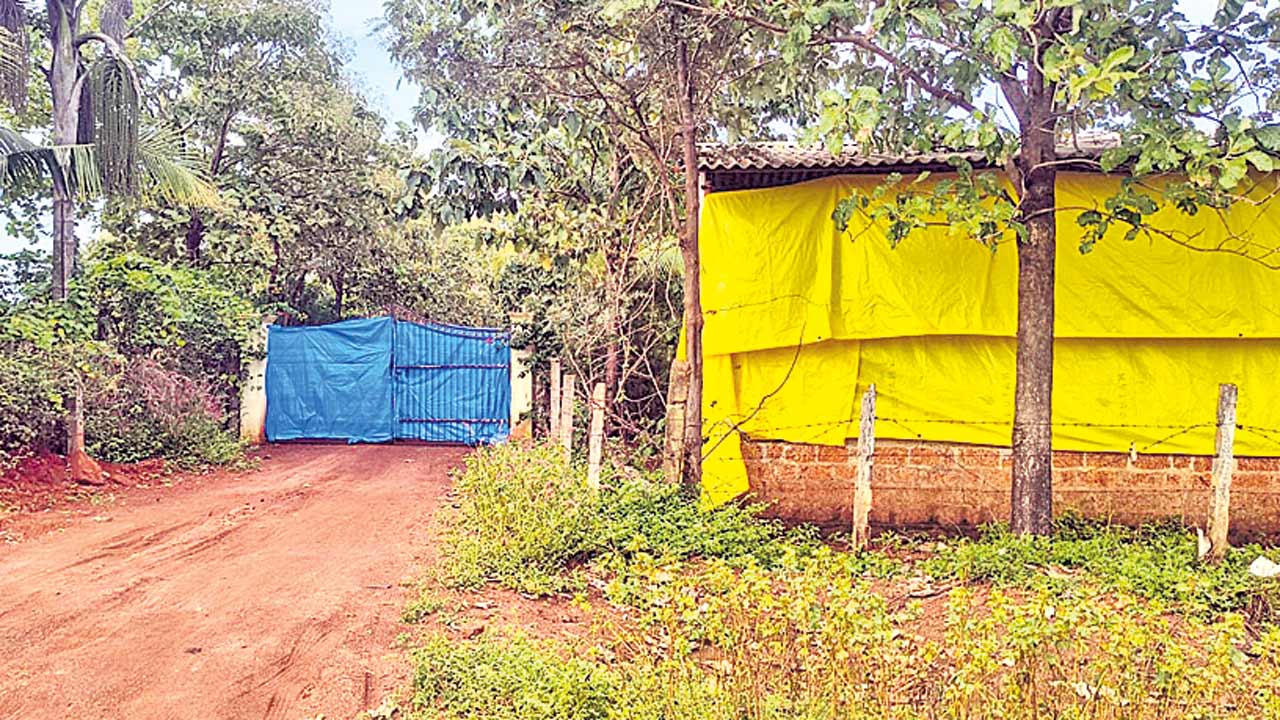 సరిహద్దుల్లో పేకాట!