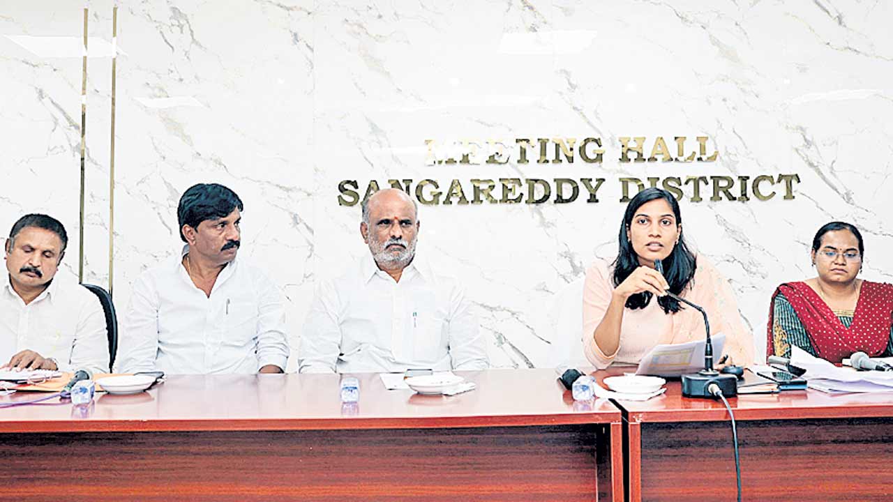 చెరుకు రైతుల సమస్యలన్నీ పరిష్కరిస్తాం