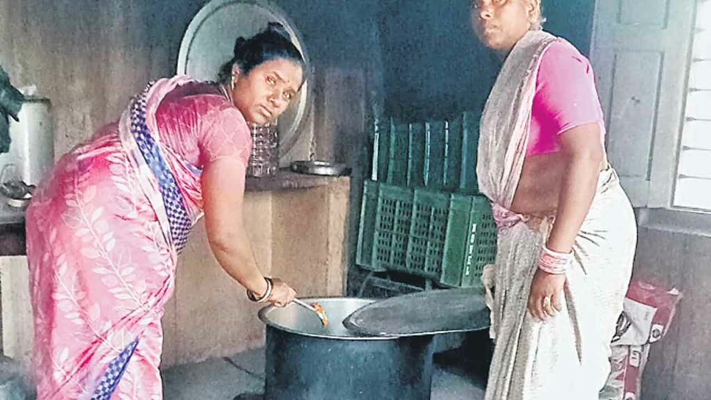 Mid Day Meal Workers