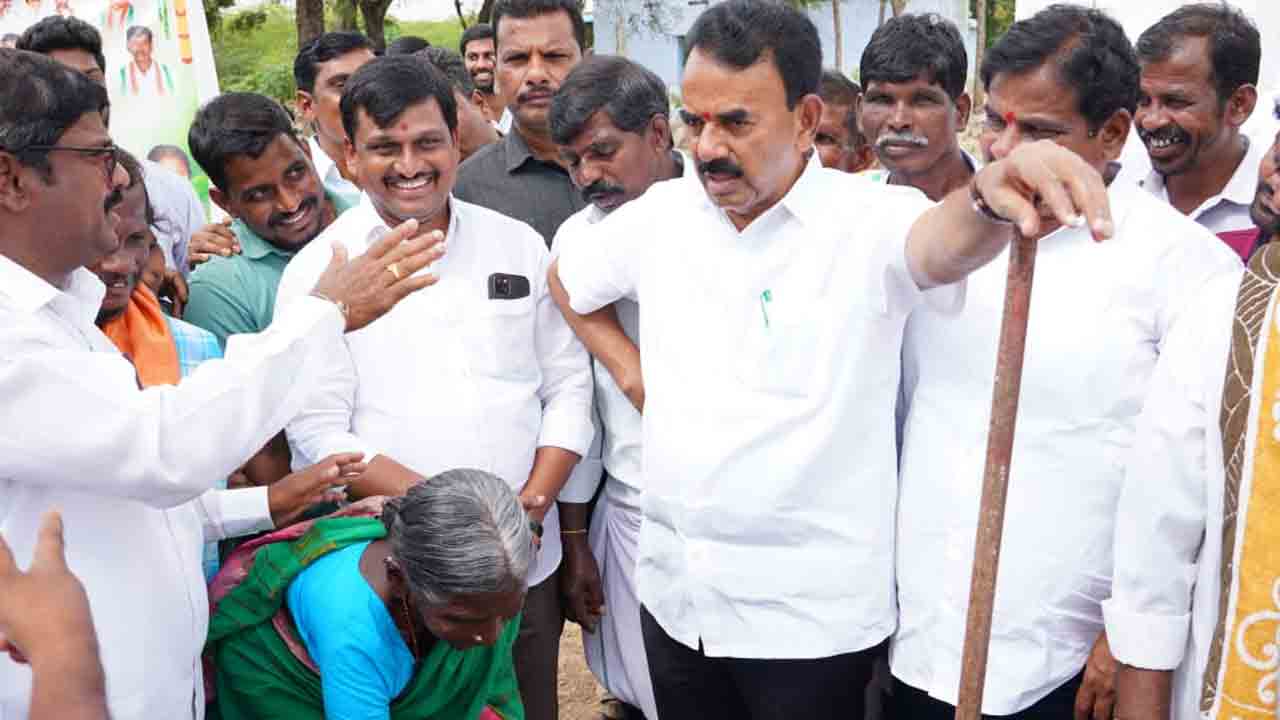 Minister Jupally | వితంతువులను శుభ కార్యక్రమాల్లో దూరం పెట్టడం సాంఘిక దురాచారం : మంత్రి జూపల్లి