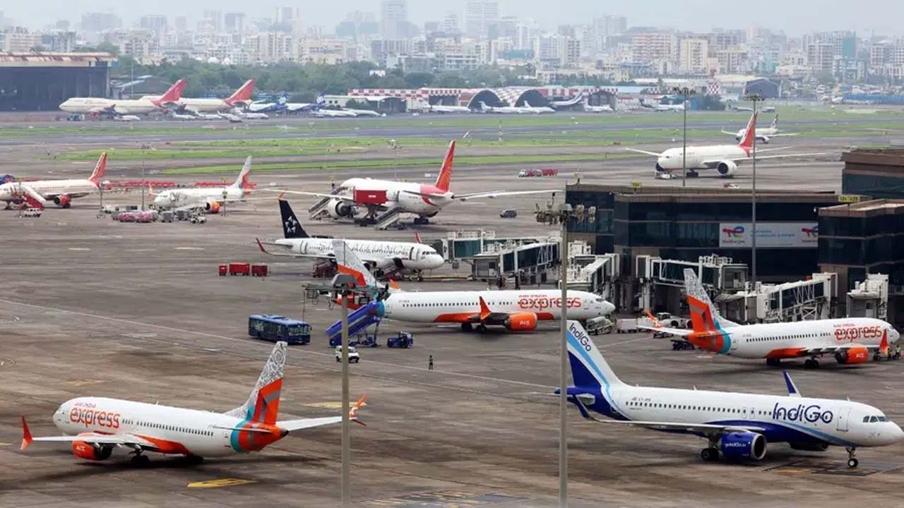 Airport Advisory | ఢిల్లీ ఎయిర్‌ ట్రాఫిక్‌ కంట్రోల్‌ సిస్టమ్‌లో సాంకేతిక లోపం.. ముంబయి ఎయిర్‌పోర్ట్‌పై ప్రభావం.. అడ్వైజరీ జారీ..!