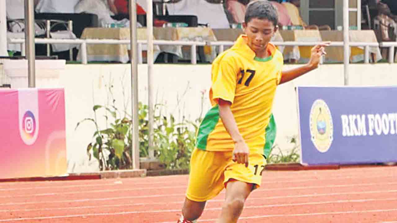 ఆనస్‌ అదుర్స్‌