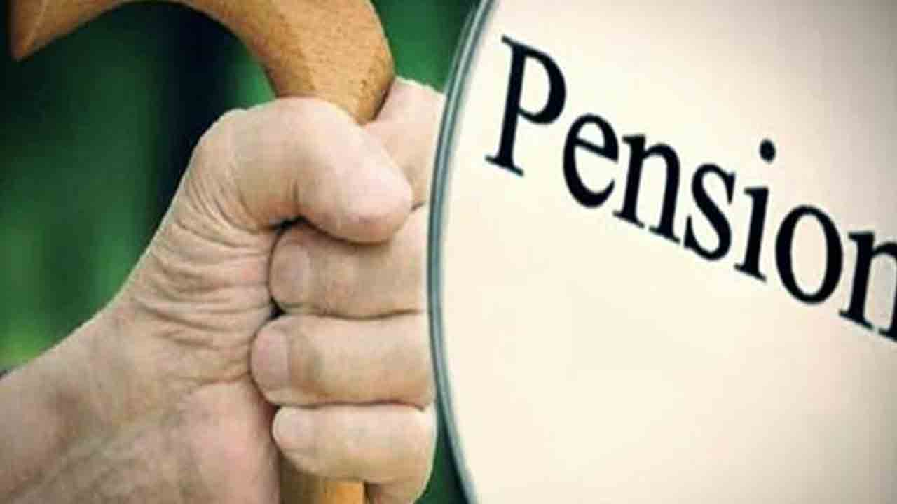 ఓపీఎస్‌ పెండింగ్‌ వేతనాలు చెల్లించాలి : మధుసూదన్‌రెడ్డి