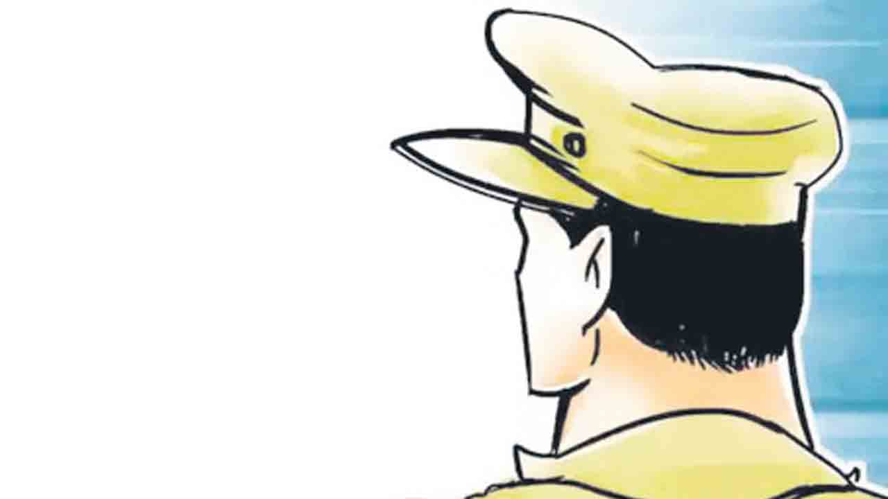 ఓల్డ్‌సిటీ సీఐ వసూళ్ల దందా!