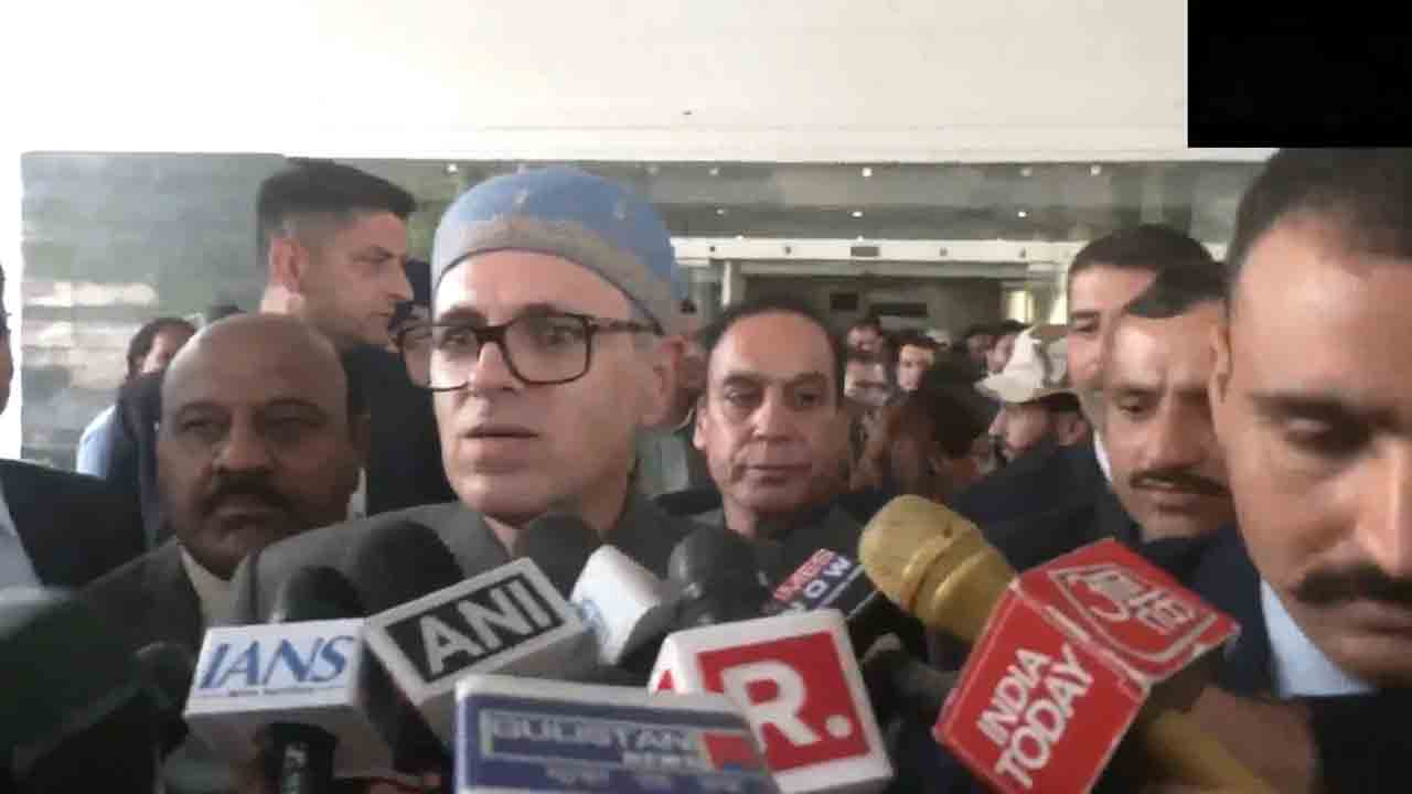 Omar Abdullah | నేను చిన్నప్పటి నుంచి ధర్మేంద్ర సినిమాలు చూస్తున్నా : జమ్ముకశ్మీర్‌ సీఎం