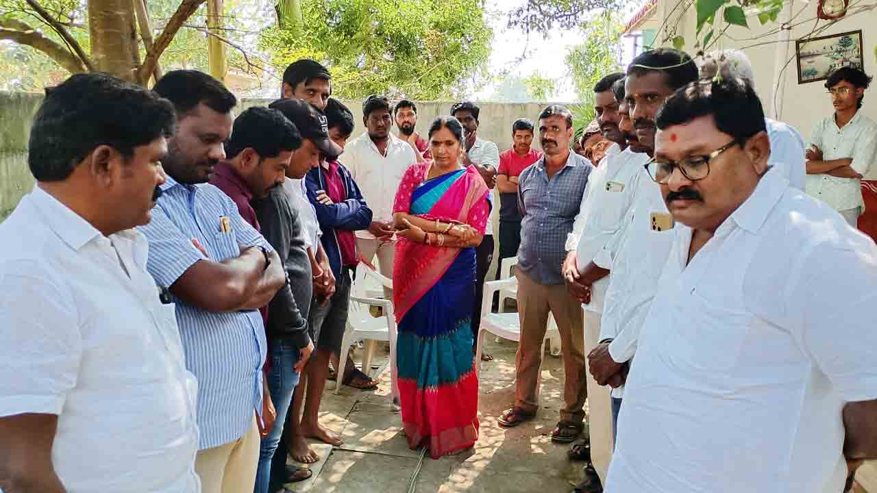 PadmaDevenderReddy | బాధిత కుటుంబాలకు పద్మాదేవేందర్ రెడ్డి పరామర్శ