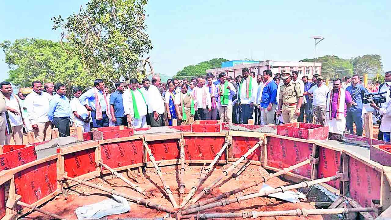 వచ్చే నెల 20లోగా పనులు పూర్తి చేయాలి