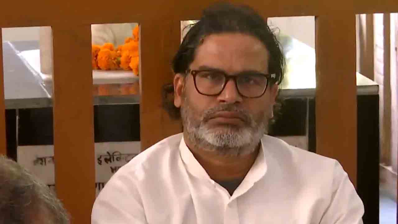 Prashant Kishor | బీహార్‌ ఎన్నికల్లో ఓటమి.. మౌనదీక్ష చేపట్టిన ప్రశాంత్‌ కిషోర్‌