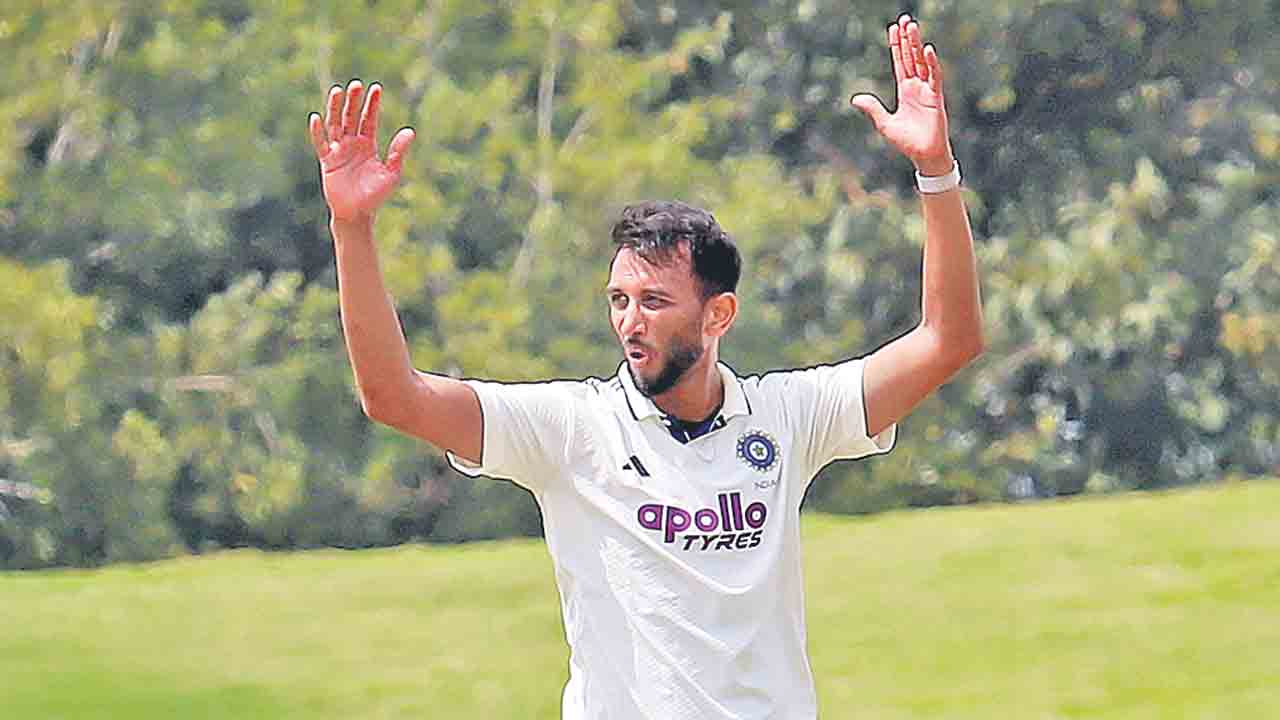 భారత్‌కు ఆధిక్యం