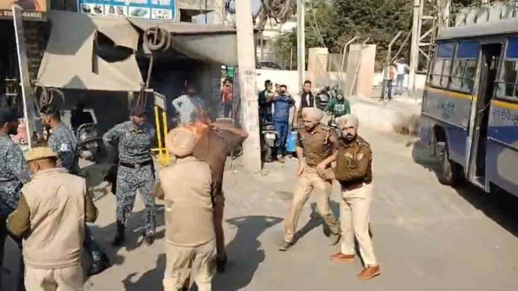 Punjab Protesters Sprinkle