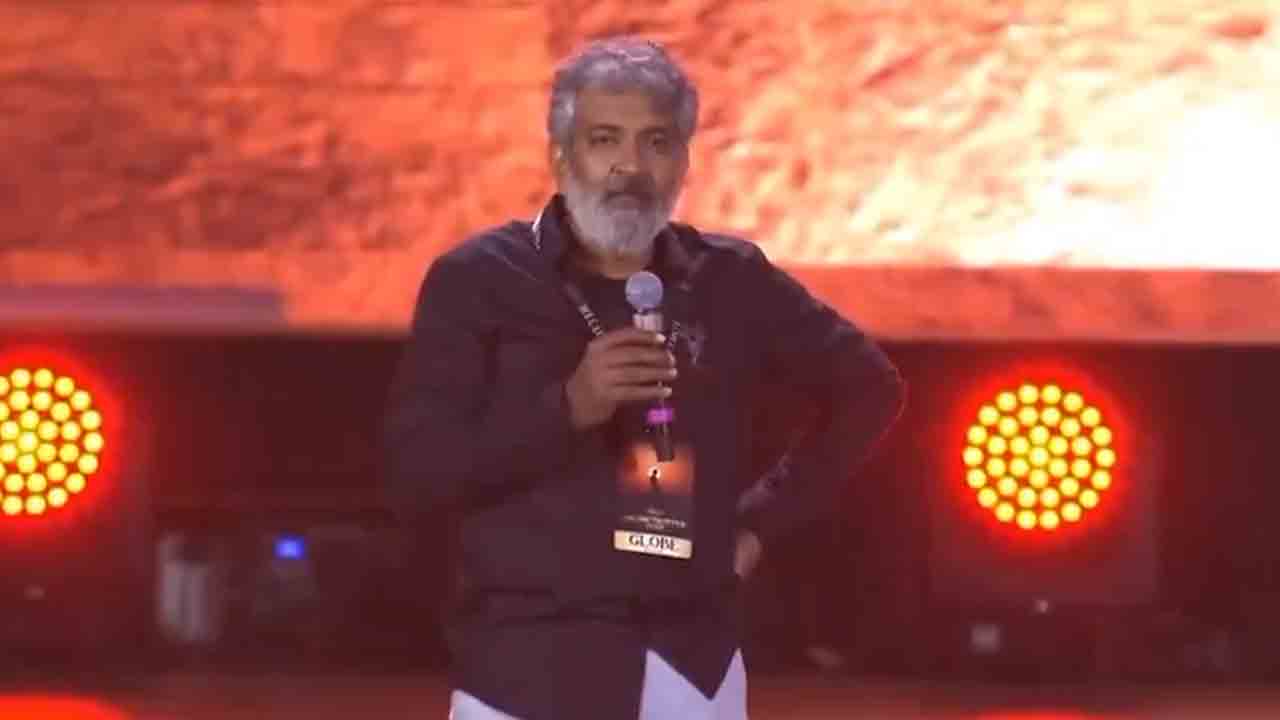 SS Rajamouli | నాకు దేవుడి మీద పెద్ద‌గా న‌మ్మ‌కం లేదు : వార‌ణాసి ట్రైల‌ర్ ఈవెంట్‌లో రాజ‌మౌళి