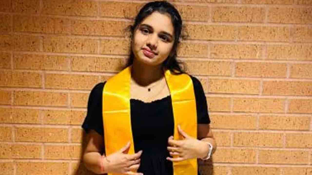 అమెరికాలో ఆంధ్రా యువతి మృతి
