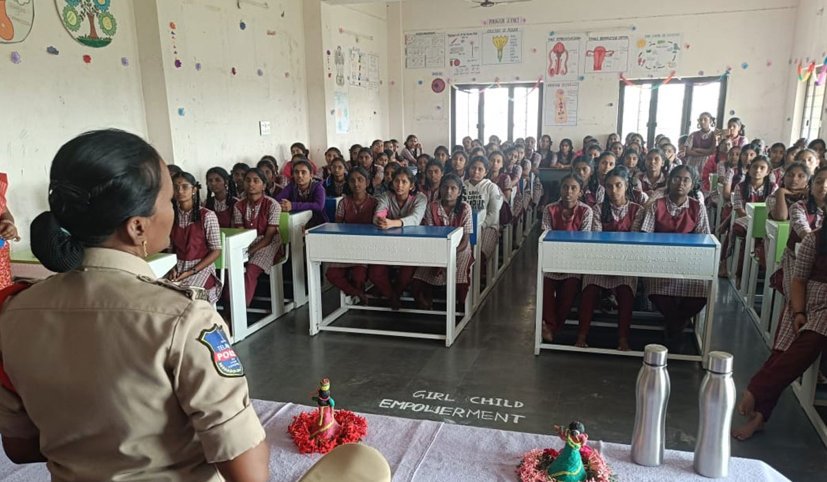 Peddapally | మహిళల రక్షణే లక్ష్యం.. షీటీం ఇన్‌చార్జ్ లావణ్య