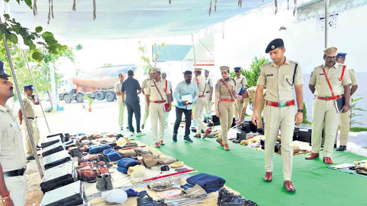 ఫిర్యాదుదారులకు భరోసా కల్పించాలి