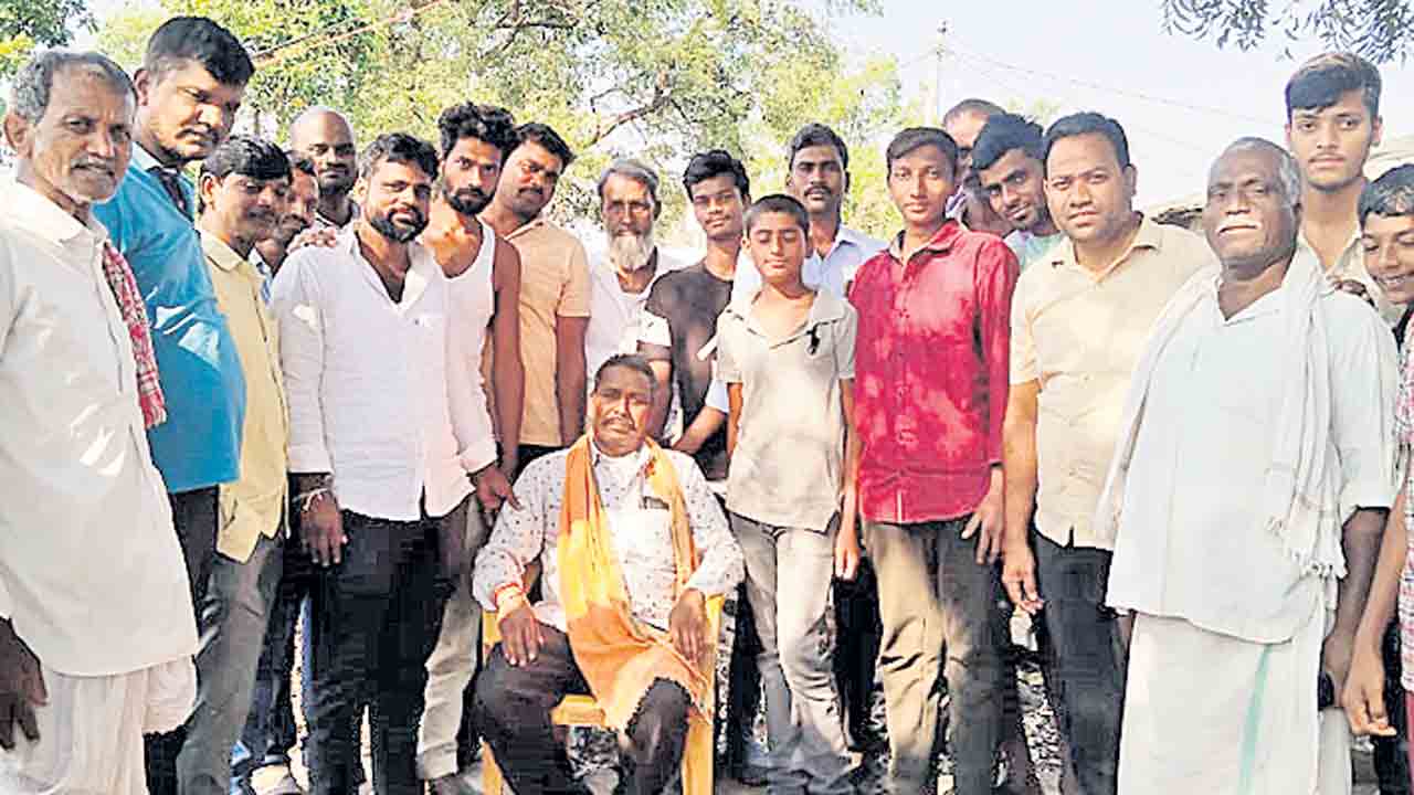 అర్ధ శతాబ్దానికి ఆప్తుల వద్దకు..