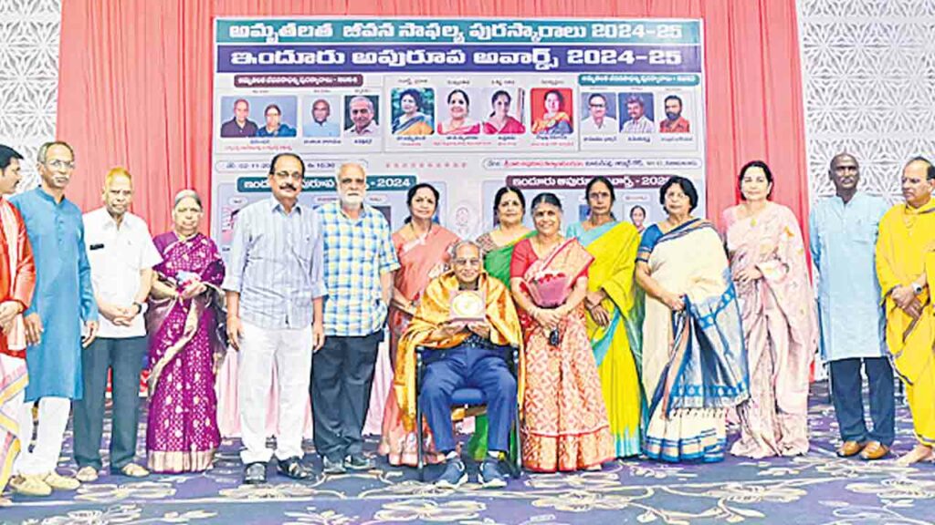 Senior Journalist Valliswar