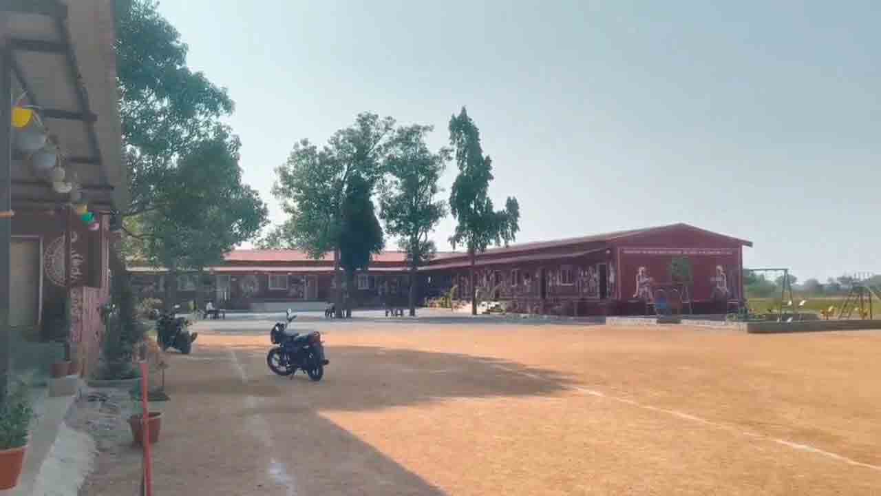 Sri Vastal Gurukul School