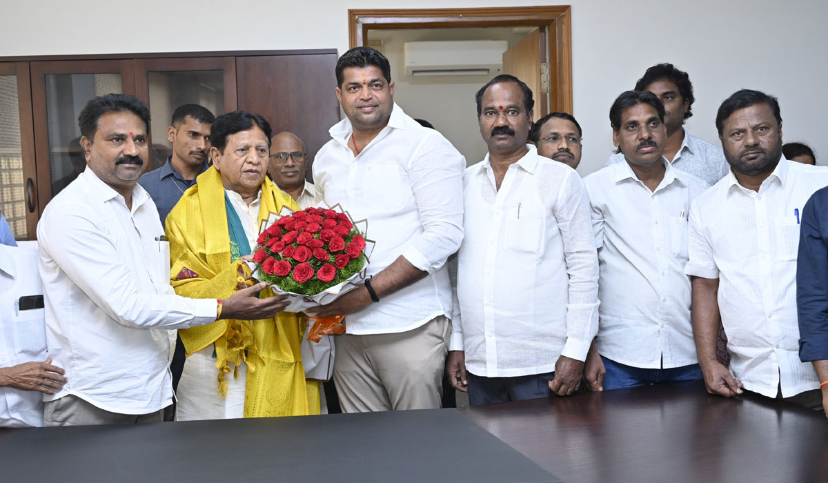 Nizamabad | ప్రభుత్వ సలహాదారు సుదర్శన్ రెడ్డికి ఉద్యగ సంఘాల ఘన సన్మానం